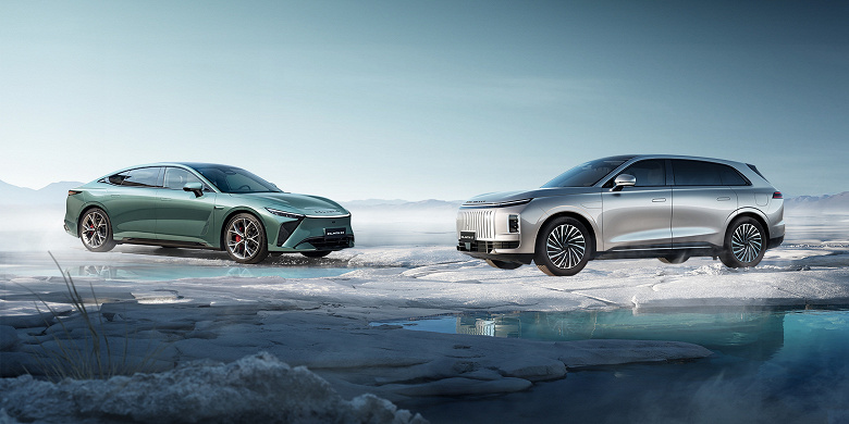 Массовые закрытия на фоне затаривания рынка: в России за полгода закрылись 458 автосалонов